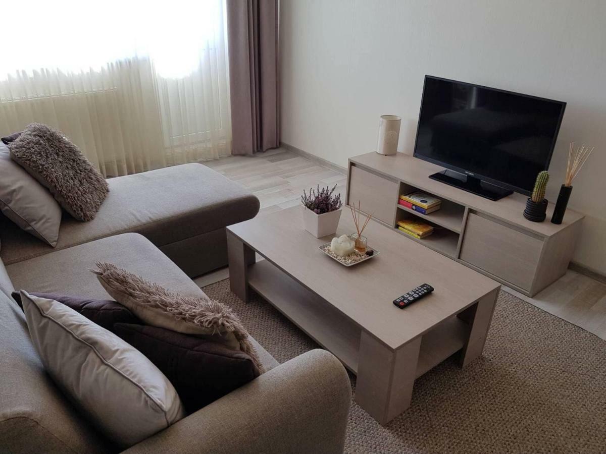 Apartamentai Centras Шяуляй Экстерьер фото